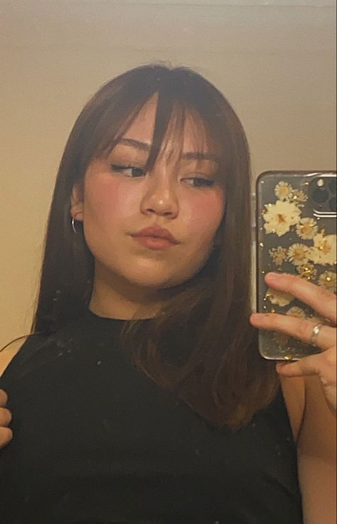 #bangs #fringe #haircut #mirrorselfies Brow Grazing Fringe Bangs, Square Face Short Hair, Bangs Fringe, Fringe Bangs, Hair Idea, Square Face, Wispy Bangs, Square Faces, Short Hair With Bangs