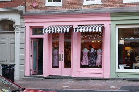 Pink Boutique by Bull Rider, via Flickr Boutique Exterior Store Fronts, Boutique Exterior, French Boutique, Retail Facade, Blue Cafe, Shop Facade, Custom Tattoos, Clothing Store Interior, Bull Rider