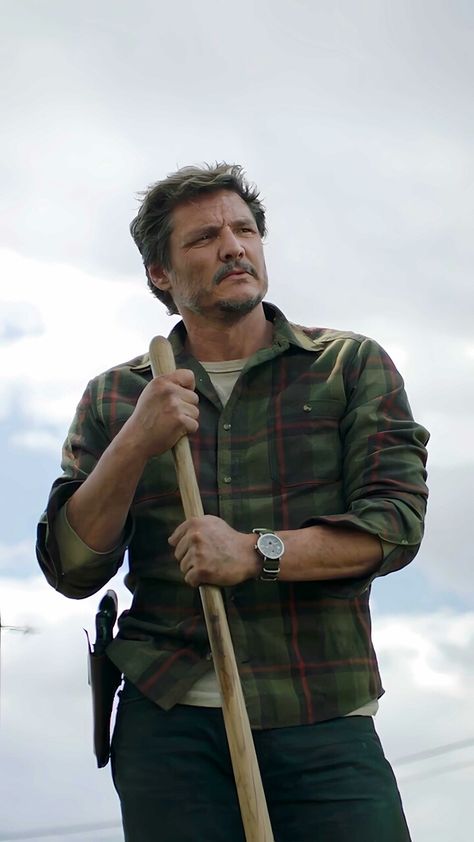 Farmer Aesthetic Outfit Men, Last Of Us Fashion, Joel Miller Inspired Outfits, Farmer Asthetic, Pedro Pascal Full Body Pic, Professor Aesthetic Outfit Male, Farmer Aesthetic Man, Farmer Outfits Men, Pedro Pascal Style