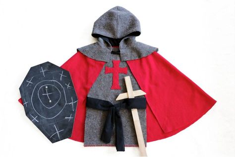 How to Make a Knight Costume                                                                                                                                                                                 More Knight Vbs, Knights Costume, Diy Knight Costume, Knight Costume For Kids, Costume Chevalier, Medieval Knight Costume, Diy Costumes Kids Boys, Knight Outfit, Medieval Party