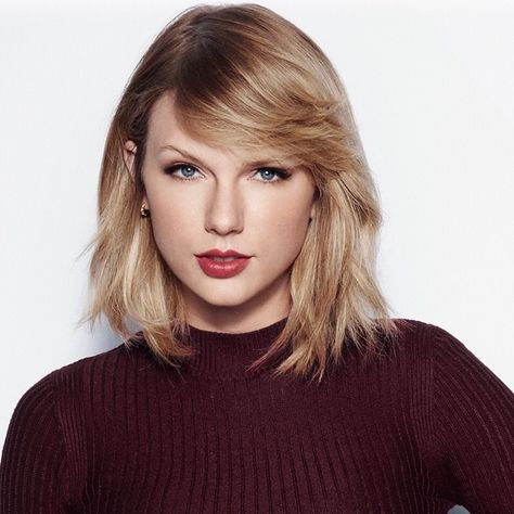 Taylor Swift Now Photoshoot - Album on Imgur Taylor Swift Haircut, Taylor Swift Now, Layered Haircuts With Bangs, Prettiest Girl, Bangs With Medium Hair, Short Layered Haircuts, Taylor Swift 1989, Taylor Swift Hair, Taylor Swift 13