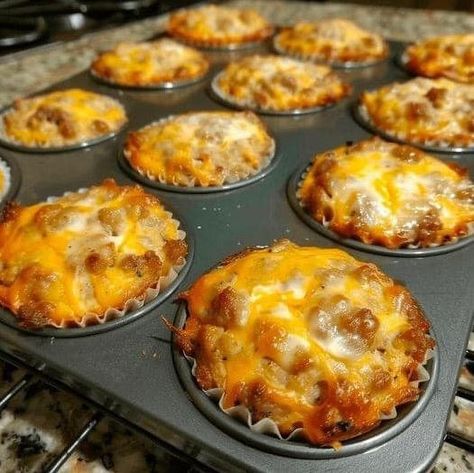 Sausage Muffins with Bisquick - ALL RECIPES GUIDE Bisquick Sausage Muffins, Sausage Breakfast Muffins, Sausage Egg Muffins, Sausage Muffins, Sausage Biscuits, Bisquick Recipes, Shredded Cheddar Cheese, Cheese Muffins, Sausage And Egg