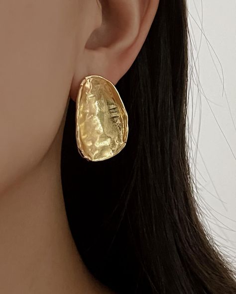 The bold Darcy Earrings we love🖤 #OréeJewellery #OréeEarrings Luxe Jewelry, Dream House Decor, Glow Up?, Designer Earrings, Our Love, Instagram