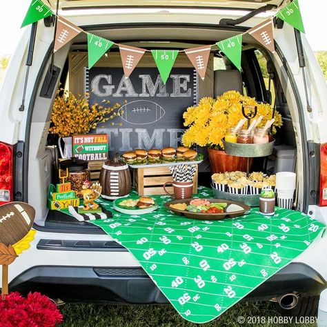 Get ready to cheer on your favorite team in style with football and tailgating decor! Find inspiration on link in bio. #Fall #Football… Car Surprise, Tailgate Decor, Tailgate Party Ideas, Tailgate Decorations, Sports Themed Wedding, Tailgate Ideas, Tailgating Ideas, Football Party Ideas, Trunk Or Treat Ideas