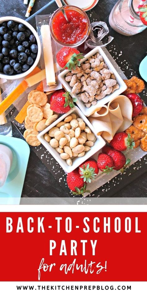 Hip, Hip, Hooray, Back-to-School saves the day! Celebrate a new school year with your parent pals by throwing a whimsical party with a “berry” delicious twist! A ‘school days’ themed setting is one you can share with guests both big and small, but the addition of grown-up touches like a “Strawberry Milk” Cocktail makes it a celebration especially for adults. Easy Bourbon Cocktails, Pisco Cocktails, School Themed Party, Cocktails Tequila, Cocktail Party Ideas, Pitcher Drinks, Party For Adults, Whimsical Party, Back To School Theme