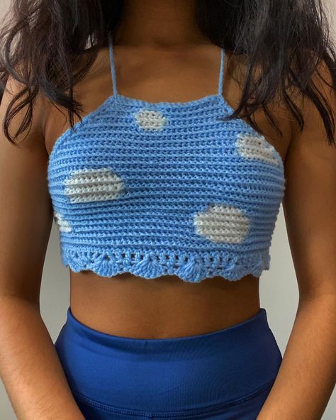 Diy Crochet Top, Crochet Top Outfit, Easy Crochet Hat, Crochet Bra, Crochet Crop Top Pattern, Crop Top Designs, Crochet Swimwear, Crochet Bralette, Crochet Clothing And Accessories