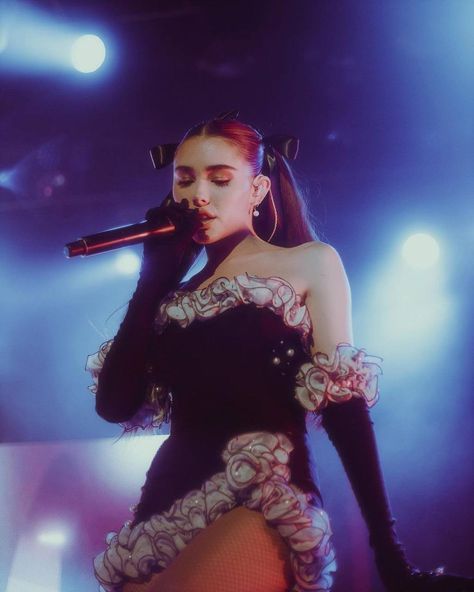 Madison Beer Concert, Madison Beer Life Support Tour, Madison Beer Life Support, Madison Beer Tour, Life Support Tour, Lana Del Rey Outfits, Ariana Grande Tattoo, Blake Lovely, Outfits Concert