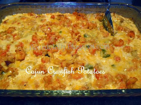 Crawfish Potatoes, Crawfish Dishes, Crawfish Recipes, Cajun Crawfish, Hp Sauce, Creole Cooking, Cajun Dishes, Cajun Creole Recipes, Cajun Cooking