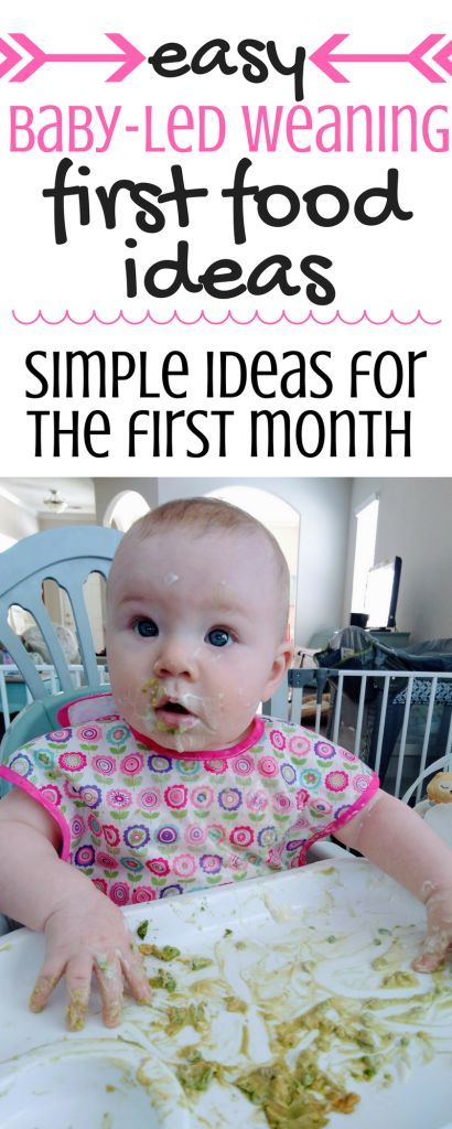 These simple, minimal-prep, baby-led weaning first food ideas are perfect for teaching a 6 month old how to eat! You can't go wrong with simple baby-led weaning first foods such as banana, avocado, and yogurt. Baby Food 6 Months, Baby Led Weaning First Foods, Weaning Foods, First Foods, Baby Led Weaning Recipes, Baby First Foods, Newborn Hacks, Baby Weaning, Homemade Baby Foods