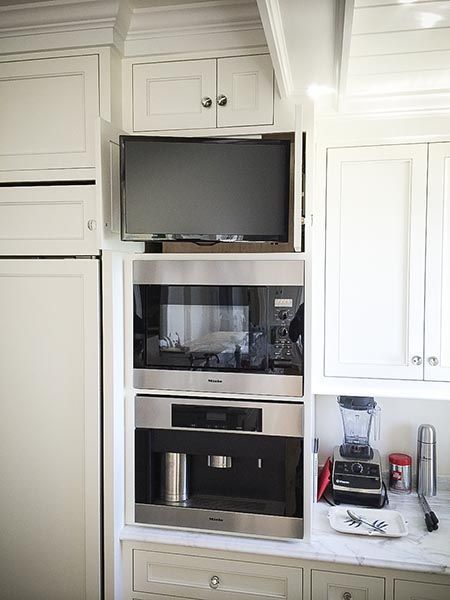 Tvs In Kitchen Ideas, Hidden Tv In Kitchen, Tv In Kitchen Cabinet, Kitchen Tv Wall Ideas, Tv In Kitchen Ideas, Small Kitchen Tv, Baking Nook, Tv In The Kitchen, Tv Hidden