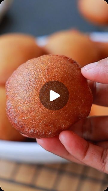 Semolina Recipes, Quick Indian Snacks, Semolina Recipe, Quick Recipes Snacks, Evening Snacks, Indian Snack Recipes, Indian Snacks, Edible Gifts, Quick Snacks