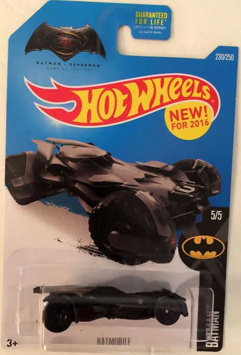 Hot Wheels Display Case, Bat Mobile, Batman Backgrounds, Batman Car, Batman Collectibles, Hot Wheels Display, Awesome Toys, Spiderman Theme, Batman Toys