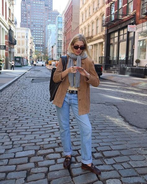 All Posts • Instagram Lily Sisto, Lilly Sisto, Style Spring, Spring Street Style, Spring Day, Winter Outfit, Spring Fashion, Spring Summer, Street Style