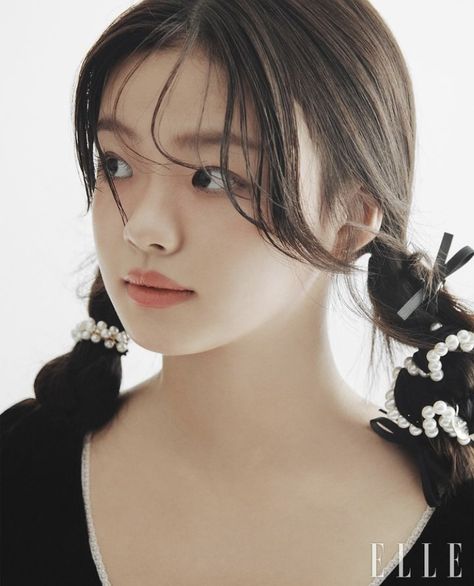 Kim Sia, Elle Korea, January 2024, Instagram