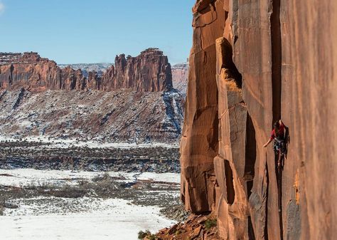 Utah Red Rocks, Solo Climbing, Rock Cliff, Cliff Face, Indian Creek, Cross Country Road Trip, Southern Utah, Rock Climbers, Climbing Wall