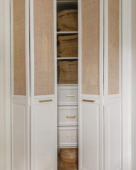 Bifold Door Makeover, Door Makeover Ideas, Bifold Doors Makeover, Folding Closet Doors, Diy Closet Doors, Closet Door Makeover, Bifold Door, Bifold Closet Doors, White Closet