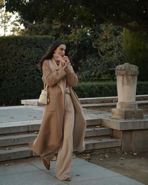 48 hours left see some issues why? Tan Wool Coat Outfit, Old Money Autumn Outfits, Classy Style Aesthetic, Tan Coat Outfit, Winter Minimalist Outfit, French Inspired Outfits, Beige Winter Coat, Teacher Outfit Winter, Silk Trench Coat