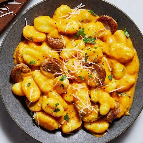 Creamy Pumpkin Gnocchi With Italian Sausage Gnocchi With Italian Sausage, Gnocchi With Sausage, Weekly Dinner Ideas, Gnocchi Dishes, Pumpkin Puree Recipes, Pumpkin Gnocchi, How To Cook Gnocchi, Pumpkin Ravioli, Pizza Pastry