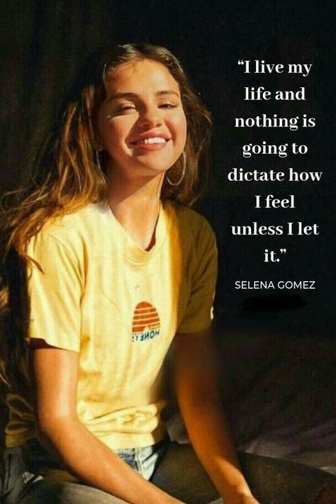 Britney Spears Shaved Head, Selena Gomez Quotes, Britney Spears Albums, Britney Spears Shirt, Britney Spears Outfits, Selena Gomez Wallpaper, Selena Gomez Outfits, Selena Gomez Cute, Marie Gomez