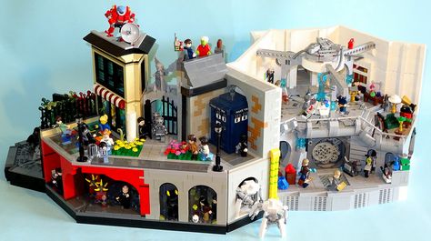 https://flic.kr/p/FJ3qsz | Doctor Who Diorama | This project has consumed my time and bricks for the past couple of months. It started out as an attempt to build a cam-driven TARDIS console and grew out of control. I packed in as many references as I could - do have a good old gander . . . Lego Doctor Who, Tardis Console, Tardis Door, Lego Scenes, Lego Minifigure Display, Minifigure Display, Lego Build Ideas, Lego Tv, Lego Building Ideas