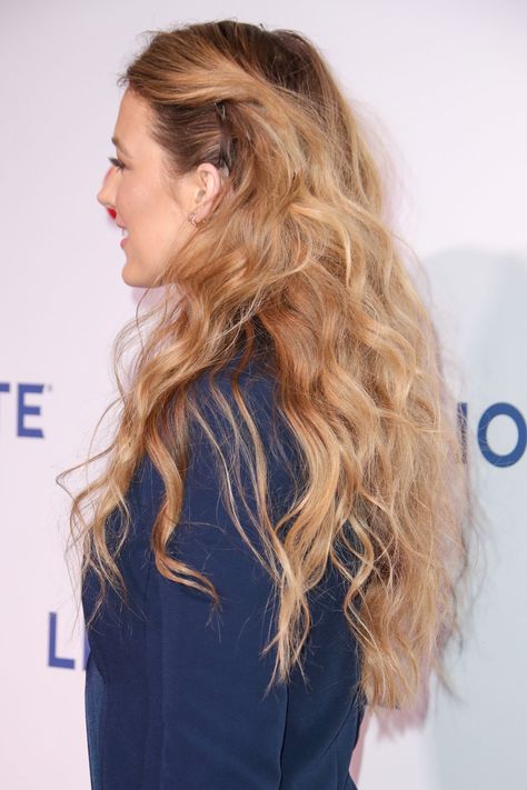 Blake Lively Balayage, Blake Lively Hair 2023, Blake Lively Hair Curly, Blake Lovely Hair, Blake Lively Curly Hair, Blake Lively Hair Color, Blond Ideas, Ignored Quotes, Blake Lively Hair