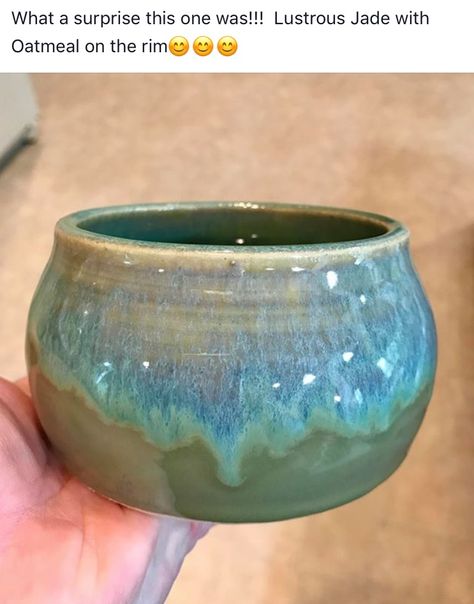 Lustrous jade with oatmeal on top Glaze Combinations, Amaco Glazes, Ceramic Glaze Recipes, Slab Pottery, Wheel Thrown Pottery, Glaze Ceramics, Pottery Glazes, Pottery Techniques, Diy Pottery