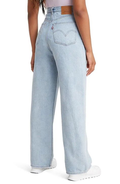 Levi's High Loose Boyfriend Fit Jeans Sz 7/8 Super Cute! Straight Wide Leg 29x33. Condition is "New with tags". Shipped with USPS Priority Mail. Cute Mom Jeans, High Waisted Boyfriend Jeans, High Waist Wide Leg Jeans, Types Of Jeans, Boyfriend Fit Jeans, Practice Outfits, All Jeans, Cute Pants, Cute Jeans