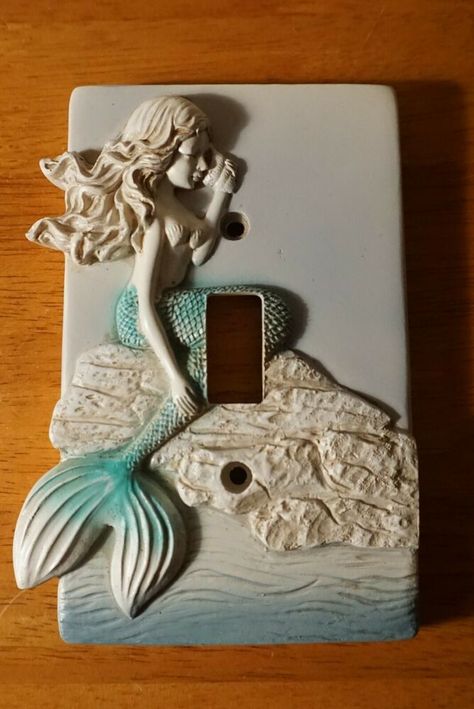 Mermaid Conch Shell Single Light Switch Plate Cover BEACH BEDROOM HOME DECOR New #HL Ocean Decor Bedroom, Luxury Powder Room, Coral Bathroom, Ocean Themed Rooms, Ocean Room Decor, Mermaid Bedroom, Ocean Room, Mermaid Bathroom, Beach Themed Bedroom