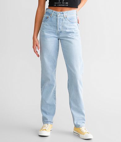 Levi's® 501® Original Jean - Women's Jeans in Trusty Plan | Buckle 1083 Jeans, Levi 501 Jeans Women Outfit, Levis Women Outfits, Levis 501 Outfit, Levi 501 Jeans Women, Levi Jeans Outfit, Thrift Wishlist, Jean Levis, Jean Fits