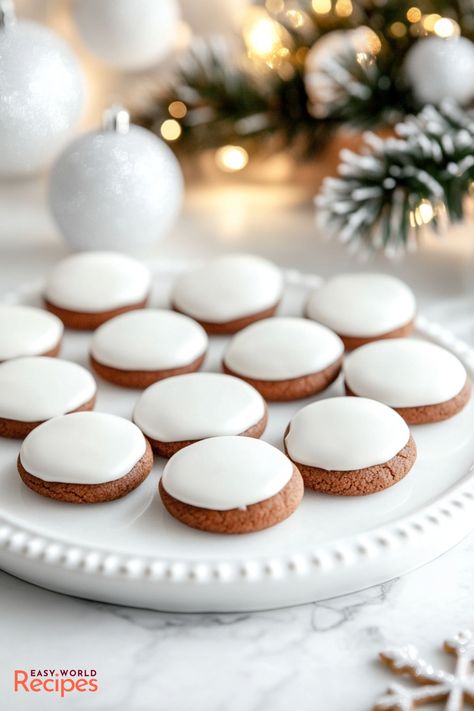 Pfeffernüsse, or "peppernuts," are a classic German Christmas treat filled with warm spices and coated with a sweet glaze. These German spice cookies bring a burst of holiday flavor, thanks to a blend of molasses, cinnamon, anise, and cloves. Perfectly chewy on the inside with a crisp, iced exterior. The Daring Gourmet, German Pfeffernusse Cookies, German Molasses Cookies, Gluten Free Pfeffernusse Cookies, Anise Cookies Christmas, German Spice Cookies Recipe, Christmas Cookies German, Pfernusse Cookies Recipes, Pizelle Cookies Recipes Christmas