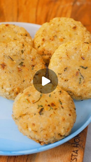 Quick Indian Snacks, Easy Indian Snacks, Aloo Tikki, Unique Snacks, Evening Snacks, Indian Snacks, Indian Food Recipes Vegetarian, Recipes Vegetarian, Indian Food