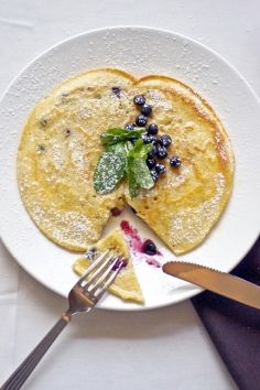 Blueberry Polenta Pancakes - courtesy of Parigi in Dallas- these are AMAZING Polenta Pancakes, Pancakes Pancakes, Polenta Recipes, Blueberry Pancakes, Breakfast Pancakes, Pancakes And Waffles, Breakfast Time, Breakfast Treats, Pancake Recipe