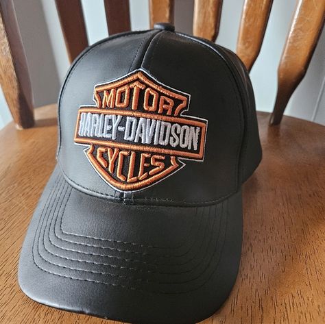 Men's Harley Davidson ballcap Harley Davidson Accessories, Motor Harley Davidson Cycles, Ball Cap, Black Orange, Orange Black, Harley Davidson, Accessories Hats, Mens Accessories, Man Shop