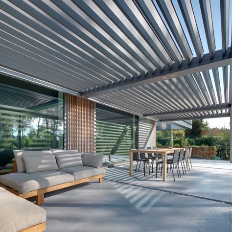 Patio Roofs, Provence House, Pergola Retractable, Bioclimatic Pergola, Integrated Lighting, Contemporary Garden Design, Outdoor Awnings, Modern Pergola, Aluminum Pergola