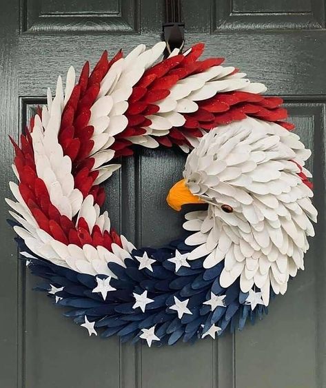 American Eagle Wreath Patriotic Wreath For Front Door | Etsy Eagle Wreath, Couronne Diy, Independent Day, American Flag Wreath, Flag Wreath, Holiday Wreaths Diy, Americana Wreath, 4th Of July Decorations, July Crafts