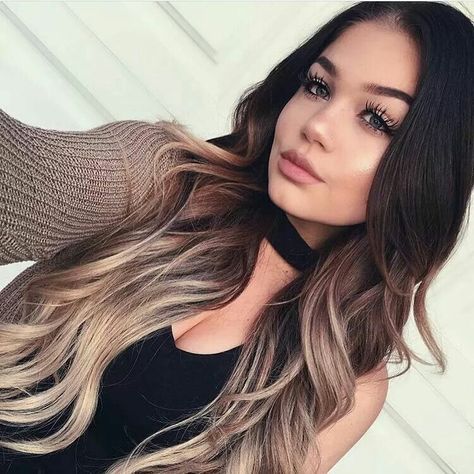 Love her  haur Blond Rose, Blond Hairstyles, Black Hair Ombre, Brown Ombre Hair, Ombre Hair Blonde, Ombré Hair, Brown Blonde Hair, Ombre Hair Color, Blonde Ombre