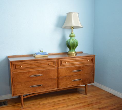 Mid Century Broyhill Sculptra Dresser Broyhill Sculptra, Dresser As Nightstand, Bedroom Ideas, Dresser, Mid Century, Bedroom, Furniture, Home Decor, Home Décor