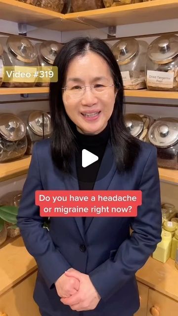 Tianyu Zhang ,BM , MPH, L.Ac, R.Ac ; practicing tcm 37 ys on Instagram: "Do you have a headache or migraine right now? Try these tips based on Traditional Chinese Medicine! #headache #migraine #traditionalchinesemedicine #chinesemedicine #headachesrelief #headaches #acupressure #acupress #migrainerelief #migrainerelieftok #fyp" Vitamins For Headaches, Homeopathic Headache Remedies, Headache And Nausea Remedies, Acupuncture For Headaches, Pressure Points For Migraine Relief, What Helps Headaches, Migraine Headaches Remedies, Homemade Headache Remedies, Quick Headache Relief