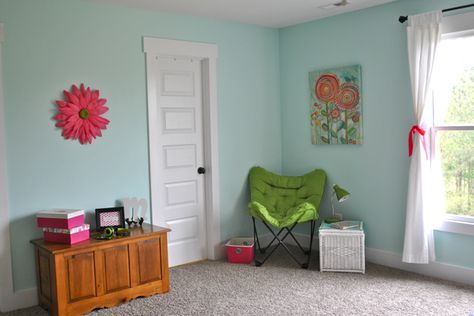 Tame Teal room  This may be the winning color for Grace's new room :) Tame Teal Sherwin Williams, Sherwin Williams Tame Teal, Girls Room Wall Color, Teal Girls Room, Teal Wall Colors, Sherwin William, Teal Paint Colors, Middle Daughter, Teal Rooms