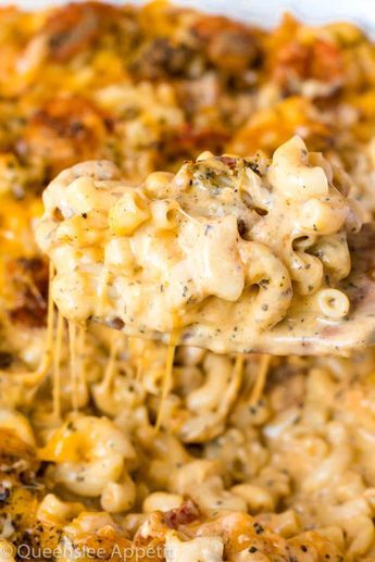 Crab Mac And Cheese Recipe, Seafood Mac And Cheese, Crab Mac And Cheese, Cajun Shrimp Recipes, Cajun Dishes, Easy Chicken Dinner Recipes, Creole Recipes, Cajun Shrimp, Shrimp Recipes Easy