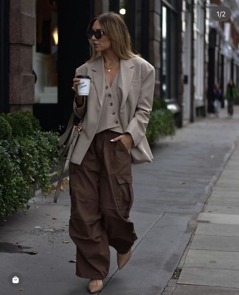 Daily Street Style, Outfits 2014, Winter Pants Outfit, 2025 Fashion, Effortlessly Chic Outfits, Moda Paris, Looks Street Style, Fashion Mistakes, Street Style Chic