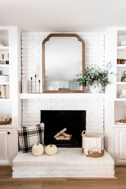 Mantle With Tall Ceiling, Rectangle Mirror On Mantle, Magnolia Fireplace, Corner Fireplace Decorating Ideas, Transitional Fireplace Decor, Minimalist Mantle Decor, Above Fireplace Ideas, Mirror Above Fireplace, Chimney Decor