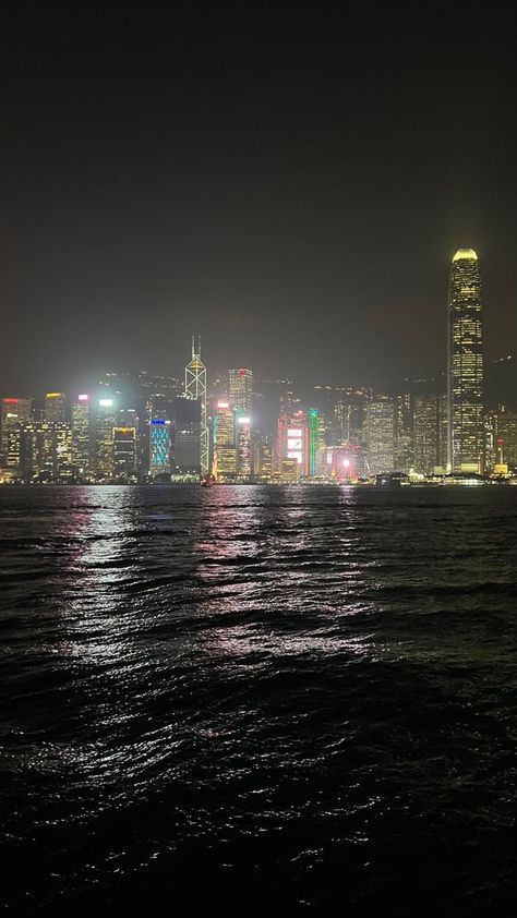 China Night View, Hong Kong Aesthetic, Chinese Cities, Beach At Night, Hong Kong Travel, Night Vibes, City Wallpaper, Time Photo, Urban Life