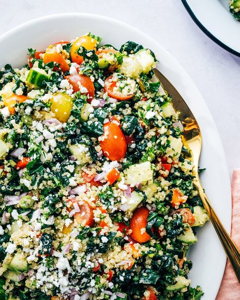 Go-To Quinoa Salad Mexican Quinoa Salad, Potluck Salad, Quinoa Salad Recipe, Kale Quinoa Salad, A Couple Cooks, Vegan Potato Salads, Salad Diet, Mediterranean Quinoa Salad, Couple Cooking