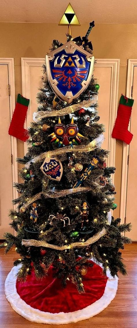 Kids Room Christmas Tree, Zelda Christmas, Kids Room Christmas, Zelda Diy, Room Christmas Tree, Trending Wall Art, Nintendo Switch Pro Controller, Switch Pro Controller, Zelda Funny