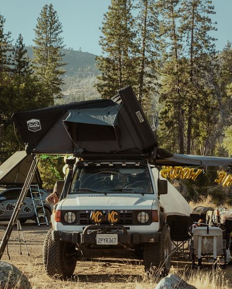 Bishi doing Bishi things🌲 Montero 4x4, Front Runner, Roof Top Tent, Roof Rack, Bar Lighting, Tent, Trucks