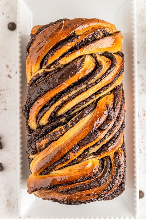 Babka Bread, Babka Recipe, Chocolate Babka, Braided Bread, Birthday Treat, Chocolate Bread, Bread Recipes Homemade, Homemade Chocolate, Bread Dough