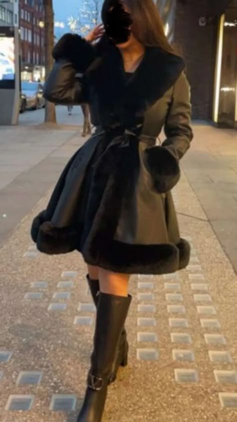 Boujee Winter Outfits, Rich Outfits Classy, Stil Elegant, Winter Mode, Winter Fashion Outfits, Elegant Outfit, Look Fashion, Classy Outfits, Aesthetic Clothes