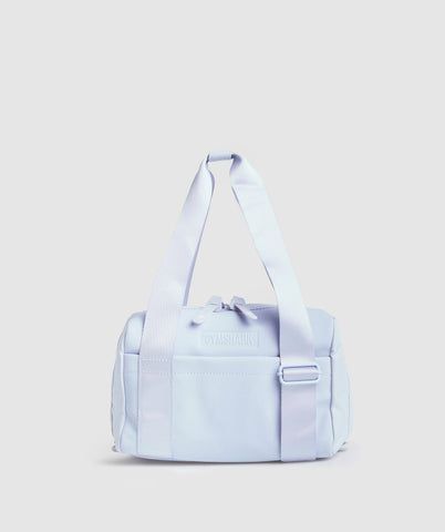 Shop for the best s at [website]. Find a variety of styles, sizes, and colors to fit your needs. #gymbag #fitness Summer Bags 2024, Gym Bag Essentials Women, Gym Besties, Cute Gym Bag, Home Gym On A Budget, Gym Supplies, Small Gym Bag, Shark Bag, Workout Bag