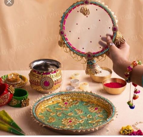 Karva Chauth Decoration Ideas, Karwachauth Thali Decoration Ideas, Karva Chauth Thali Decoration, Raw Agent, Karwa Chauth Thali, Kartik Month, Hindu Women, Flower Images Wallpapers, Puja Thali